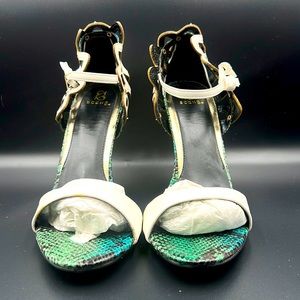 Brand New Scene Mireya Teal/White by Shoes Dazzle size 9, 4inch heel.